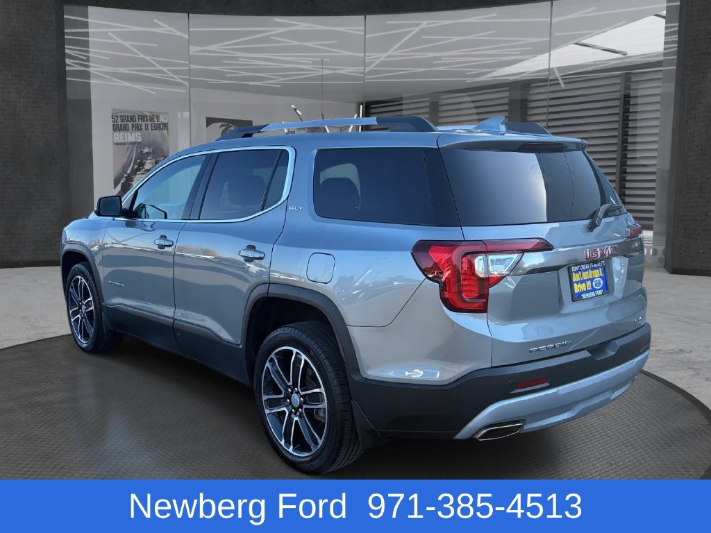 Used 2023 GMC Acadia SLT w/ Technology Package AWD/4WD image 7