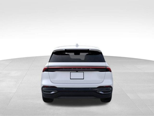 New 2026 Lincoln Nautilus Premier AWD/4WD image 5