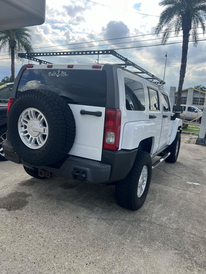 Used 2008 HUMMER H3 AWD/4WD image 4