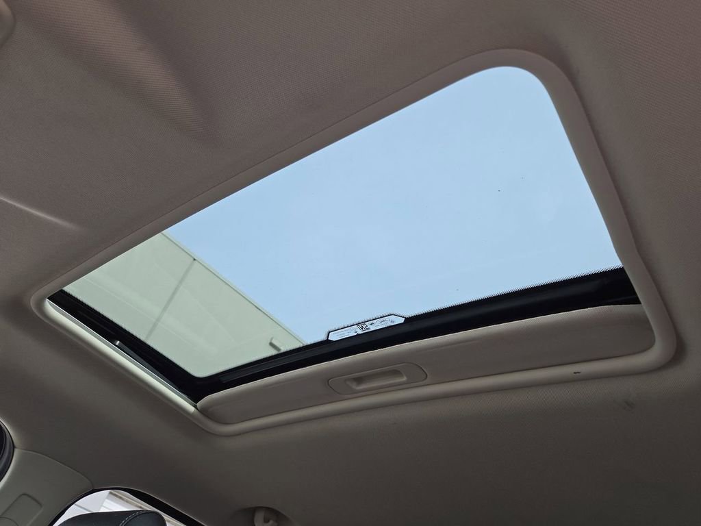 Used 2021 Ford EcoSport Titanium image 16