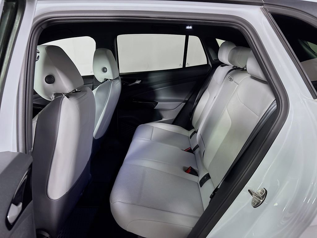 Used 2021 Volkswagen ID.4 Pro S image 22