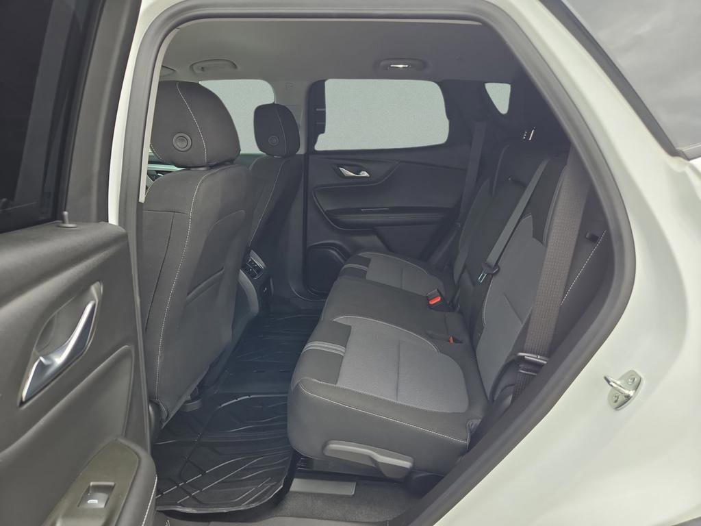 Used 2025 Chevrolet Blazer LT w/ LPO, Floor Liner Package FWD image 29