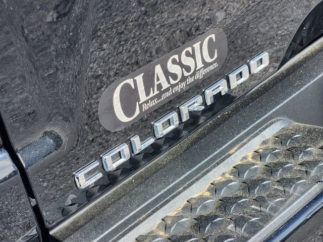 Used 2024 Chevrolet Colorado Trail Boss w/ Advanced Trailering Package AWD/4WD image 12