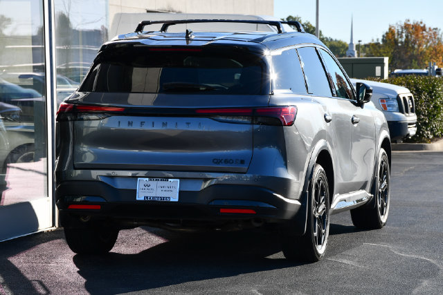 Certified 2026 INFINITI QX60 Sport w/ Dark Cargo Package AWD/4WD image 4