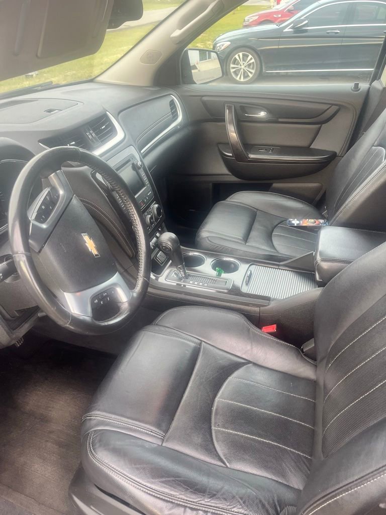 Used 2017 Chevrolet Traverse Premier AWD/4WD image 10