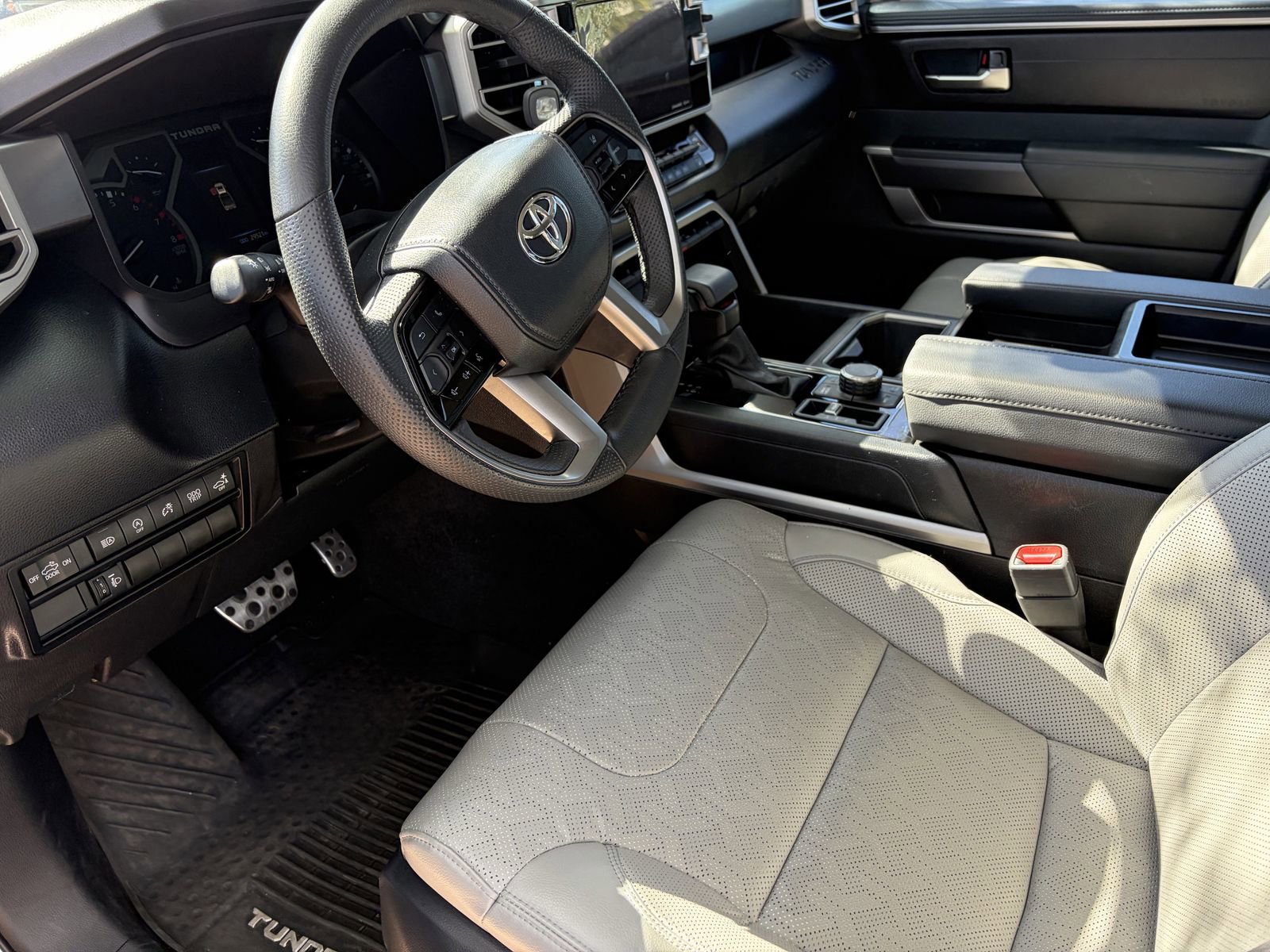 Used 2024 Toyota Tundra SR5 w/ TRD Off-Road Premium Package AWD/4WD image 10