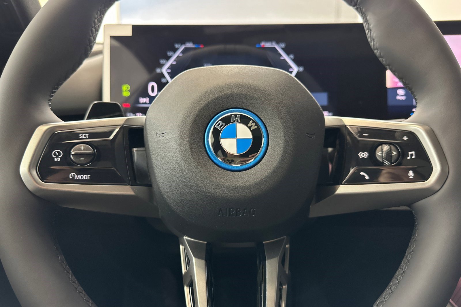 New 2026 BMW i5 eDrive40 w/ M Sport Package image 15