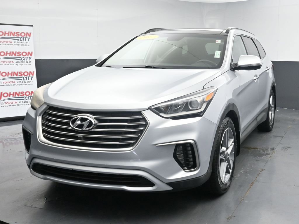 Used 2017 Hyundai Santa Fe SE image 4
