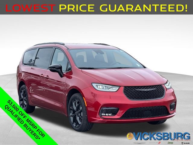 New 2026 Chrysler Pacifica Select w/ S Appearance Package