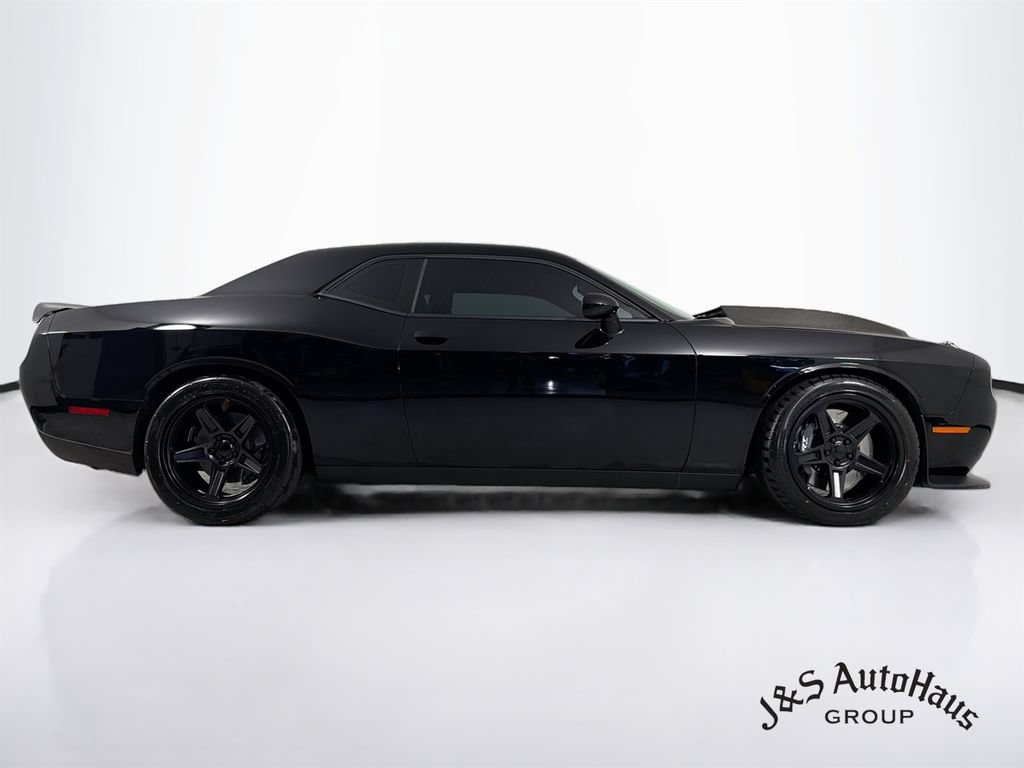 Used 2022 Dodge Challenger SRT Hellcat RWD image 8