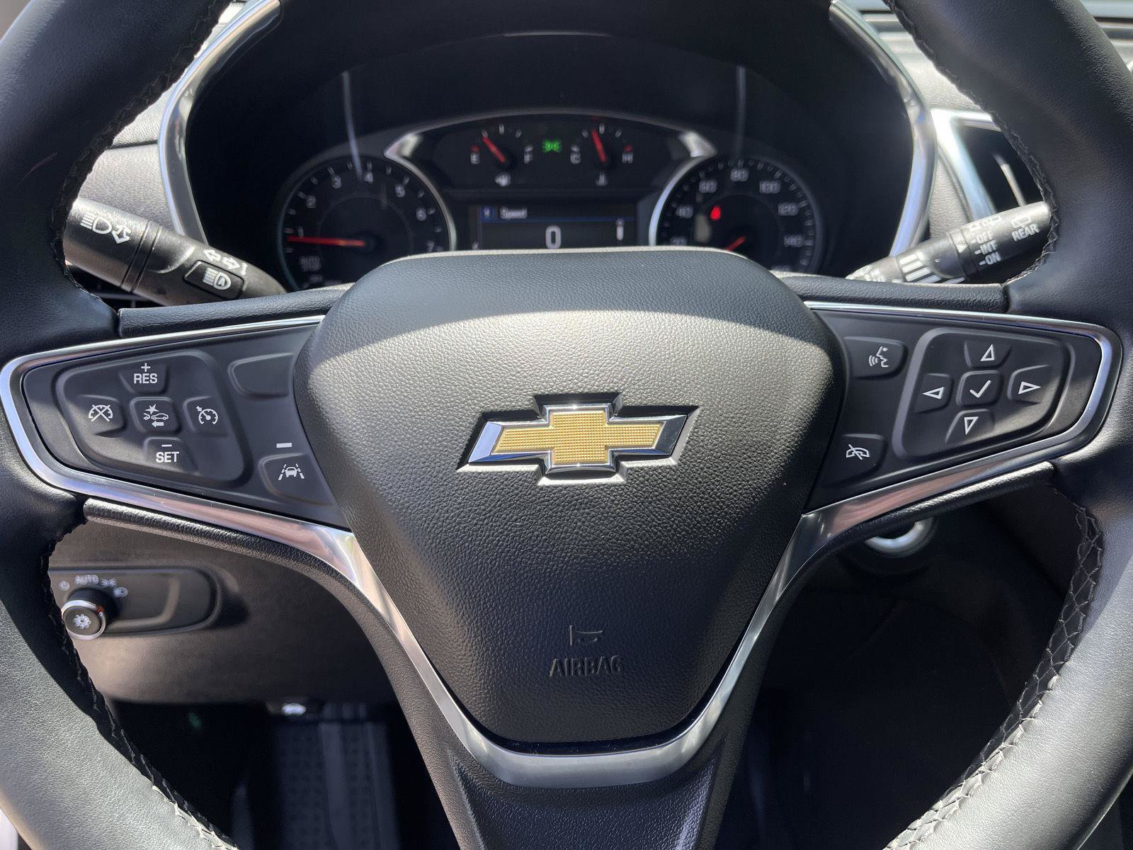 Used 2024 Chevrolet Equinox LT w/ LPO, Floor Liner Package FWD image 21