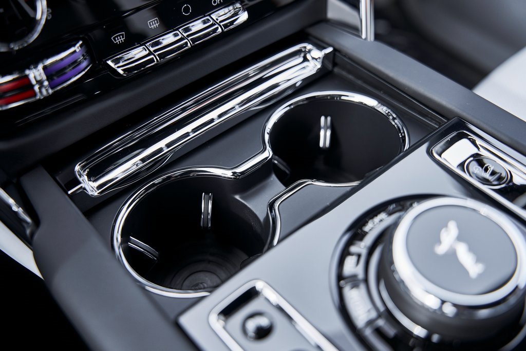 Used 2026 Rolls-Royce Cullinan image 74