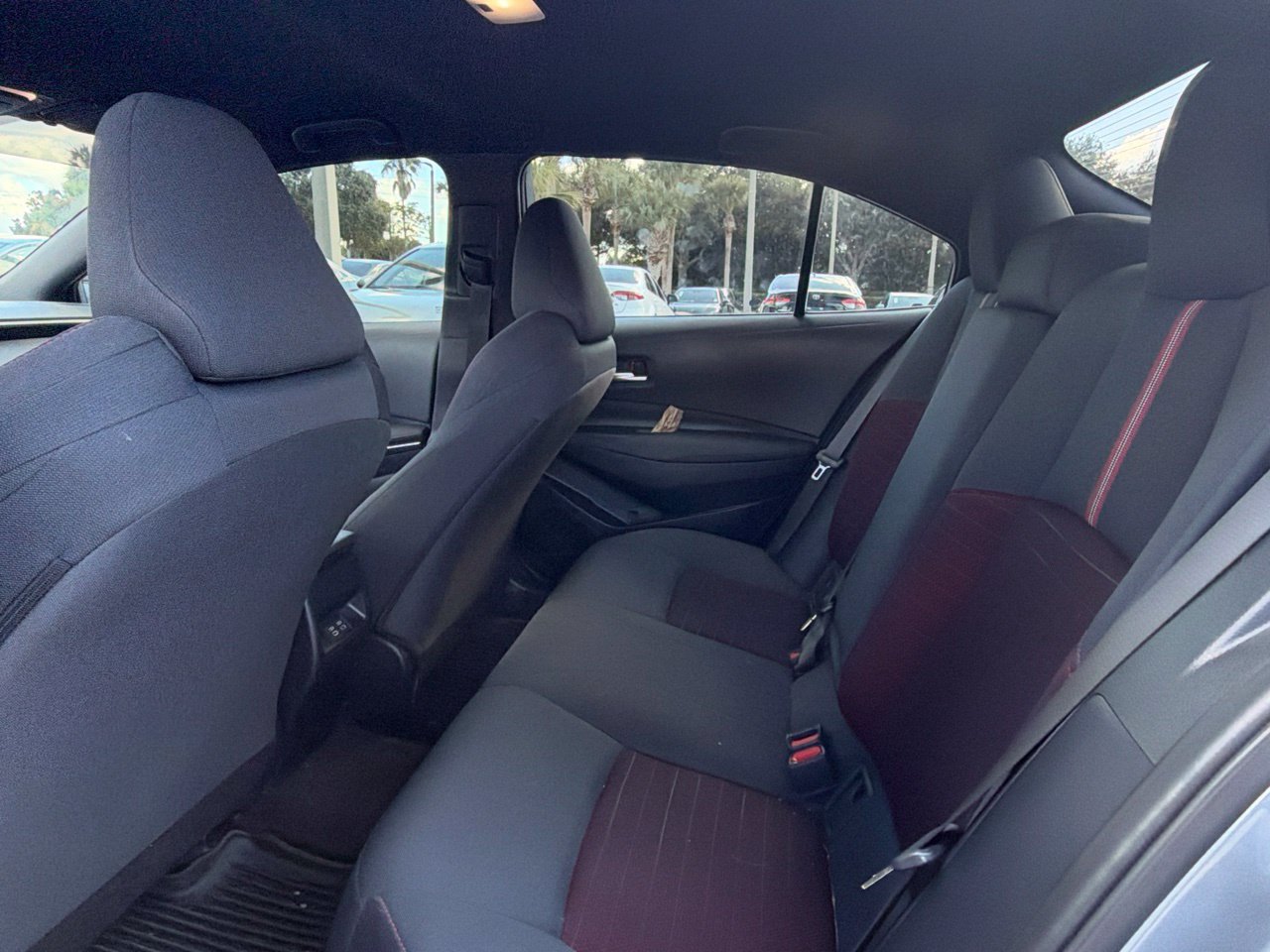 Used 2025 Toyota Corolla SE FWD image 7