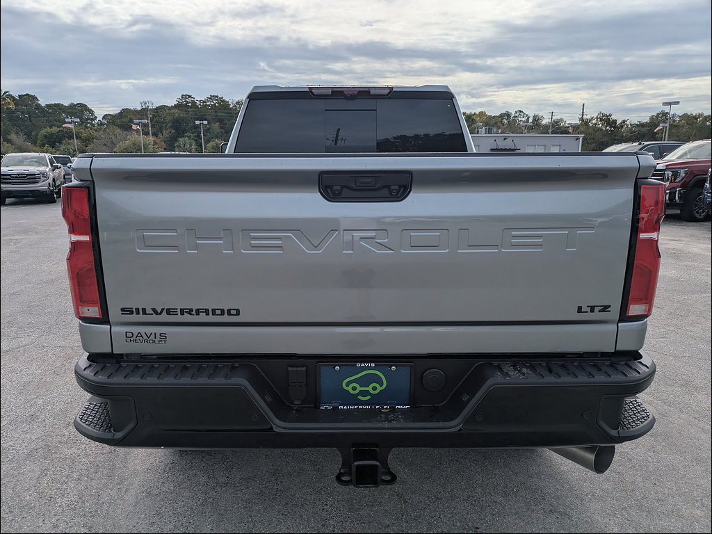 Used 2026 Chevrolet Silverado 2500 LTZ w/ Trail Boss Package AWD/4WD image 8