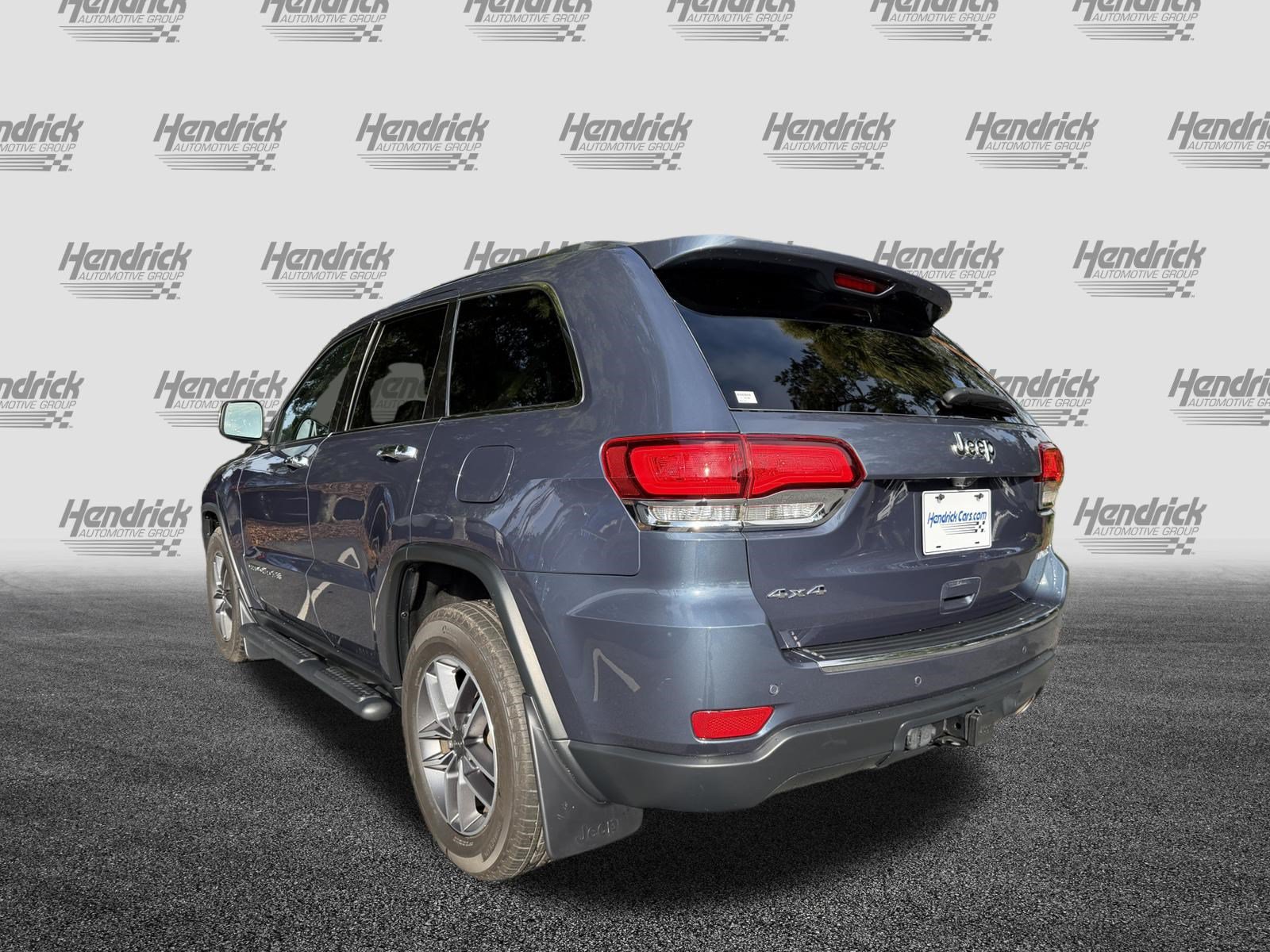 Used 2021 Jeep Grand Cherokee Limited w/ Premium Lighting Group AWD/4WD image 7
