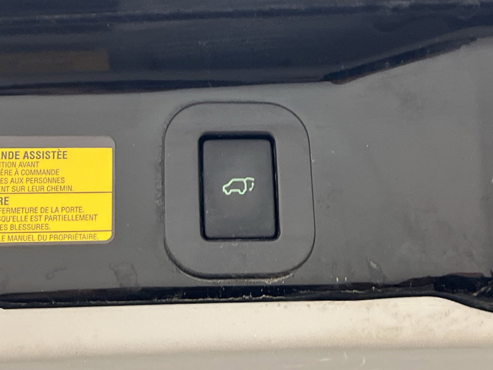 Used 2013 Toyota Sienna XLE image 37