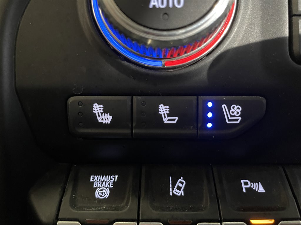 Used 2020 GMC Sierra 2500 AT4 w/ AT4 Premium Package image 44