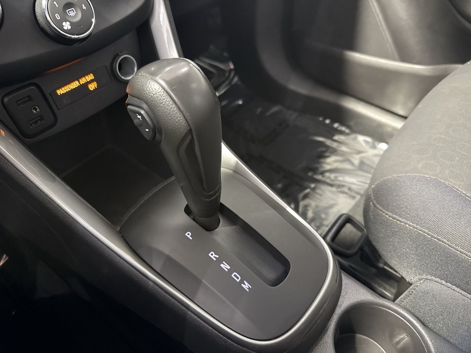Used 2020 Chevrolet Trax LS AWD/4WD image 23