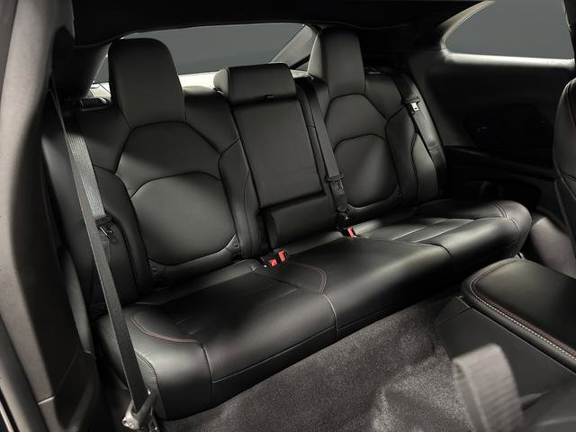 Used 2024 Dodge Charger R/T w/ Plus Group image 30