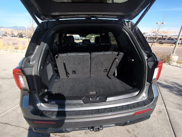 Used 2025 Ford Explorer ST-Line w/ ST-Line Street Pack image 29