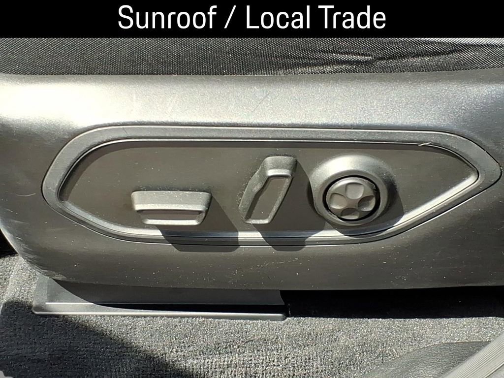 Used 2023 Jeep Grand Cherokee Laredo w/ Trailer Tow Prep Group (B) image 18