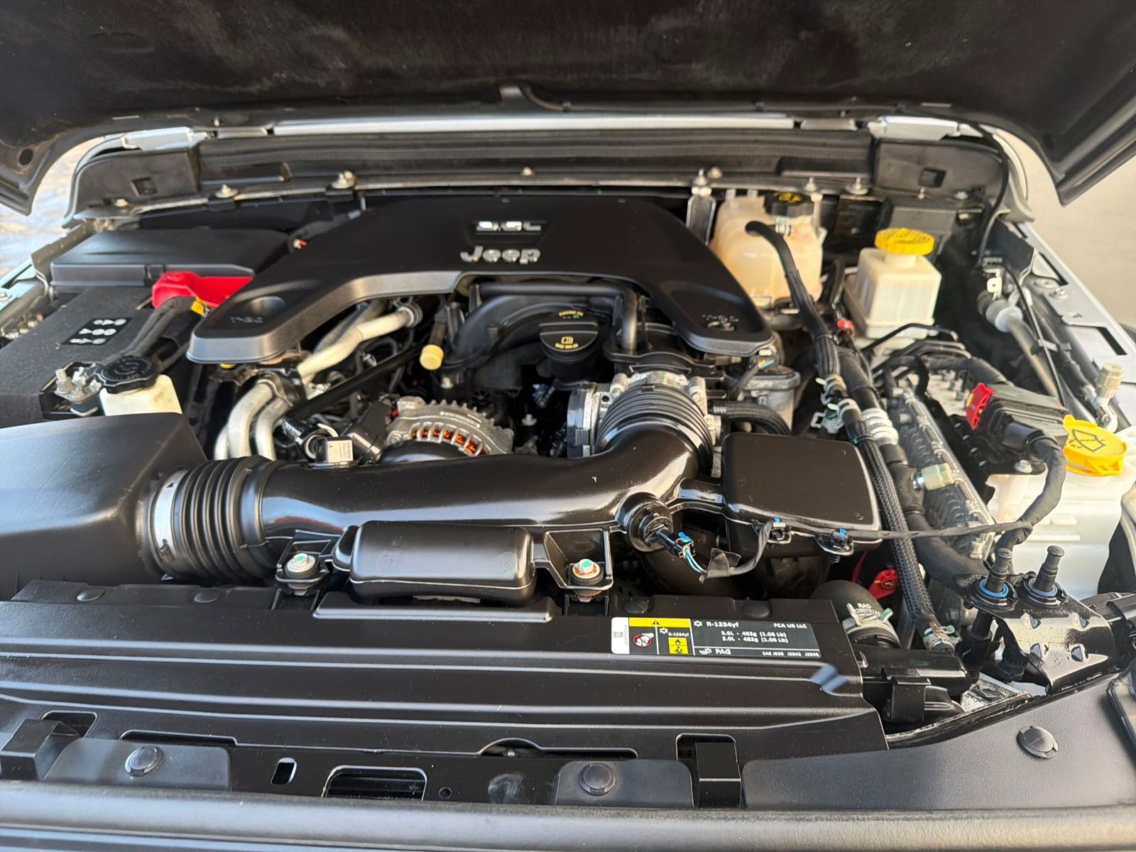 Used 2020 Jeep Gladiator Rubicon w/ Cold Weather Group image 25