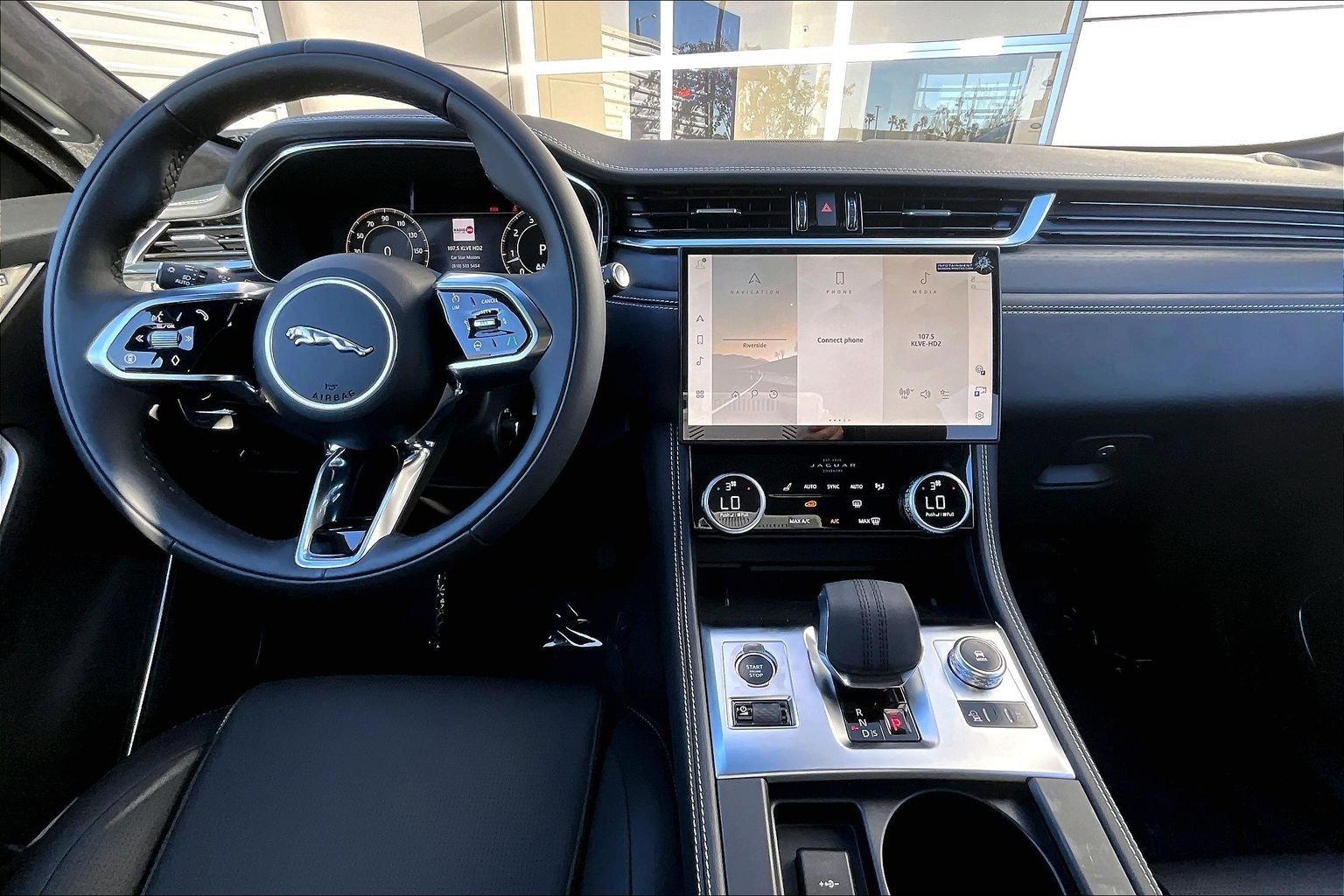 New 2026 Jaguar F-PACE R-Dynamic S AWD/4WD image 5