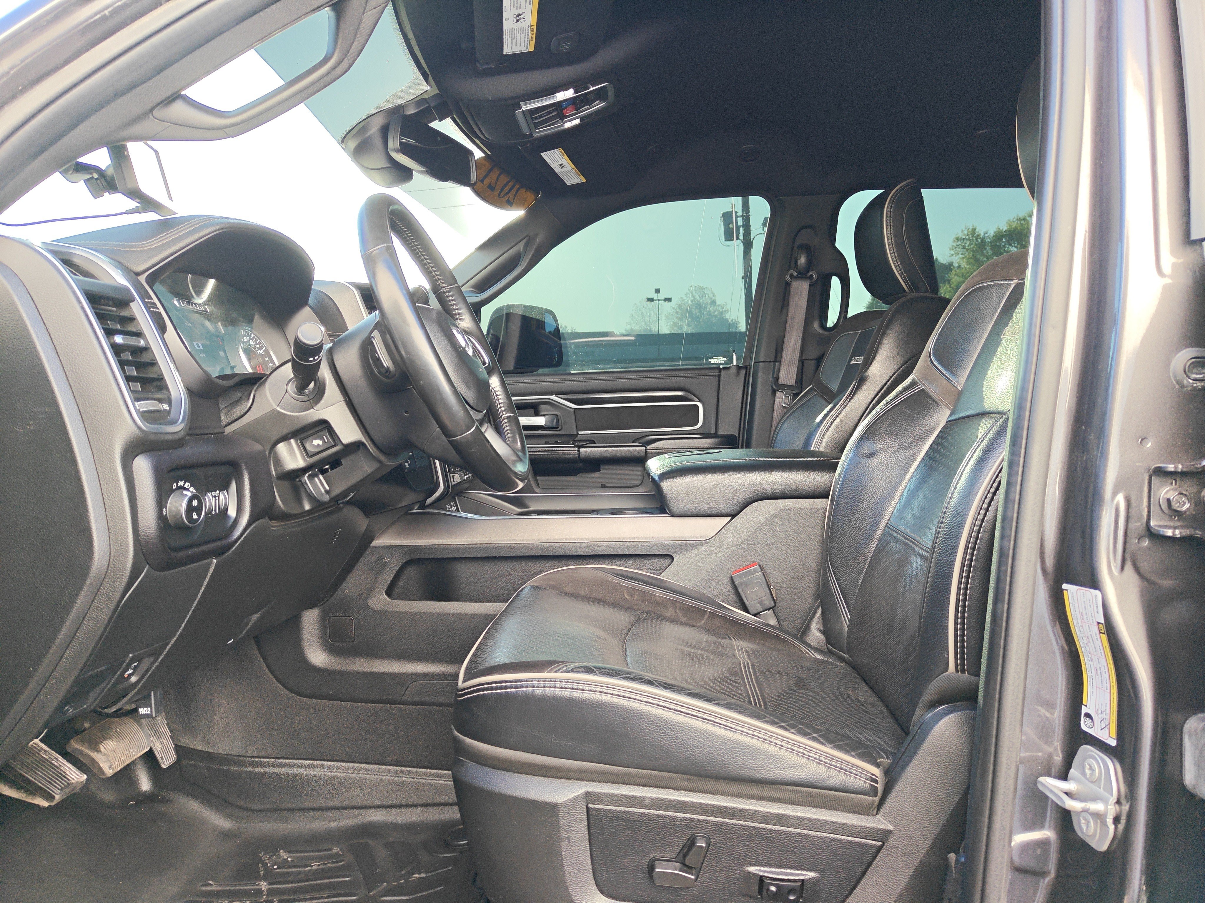 Used 2021 RAM 2500 Laramie AWD/4WD image 18