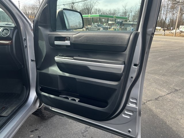 Used 2016 Toyota Tundra Limited w/ Limited Premium Package image 30