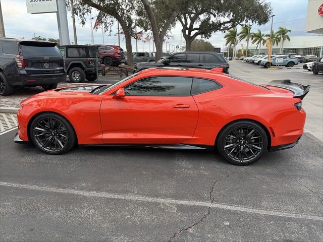 Used 2019 Chevrolet Camaro ZL1 image 10