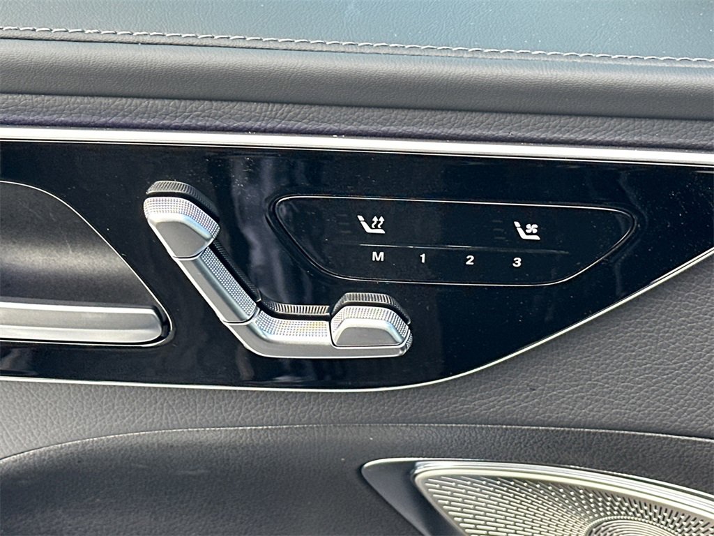 Certified 2024 Mercedes-Benz C 300 4MATIC Sedan image 11