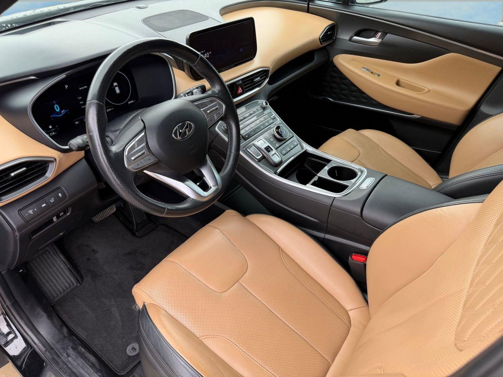 Used 2023 Hyundai Santa Fe Calligraphy image 4