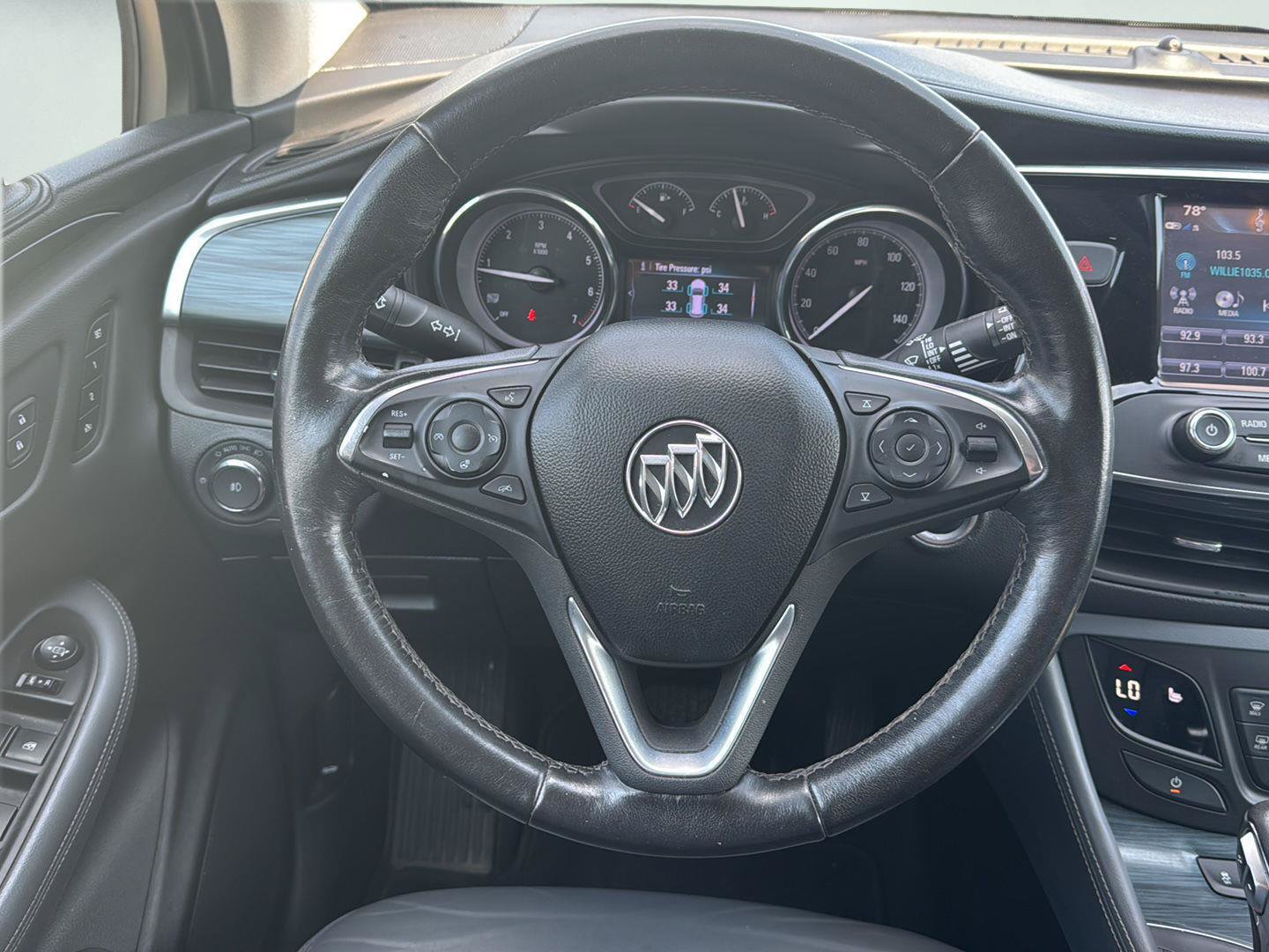 Used 2019 Buick Envision Essence FWD image 17