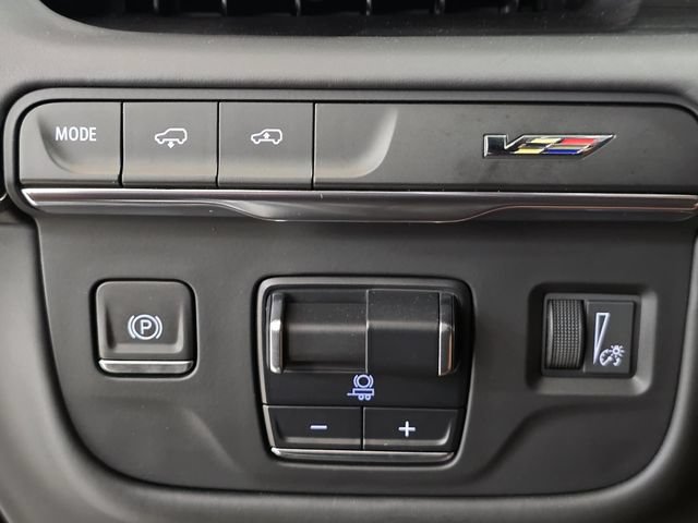 Used 2023 Cadillac Escalade V w/ LPO, ONYX Package AWD/4WD image 33