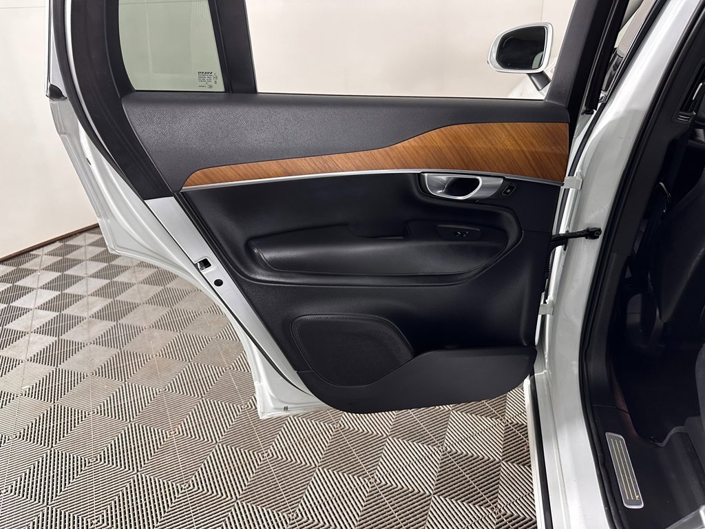 Used 2024 Volvo XC90 T8 Plus w/ Protection Package Premier image 30