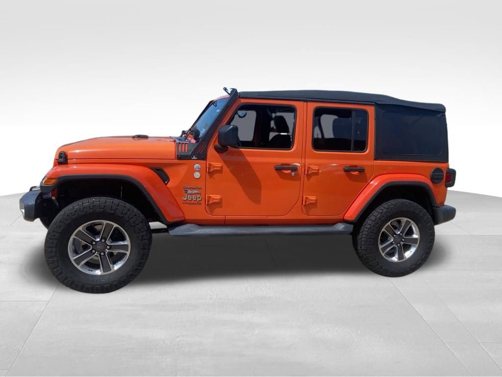 Used 2018 Jeep Wrangler Unlimited Sahara AWD/4WD image 27