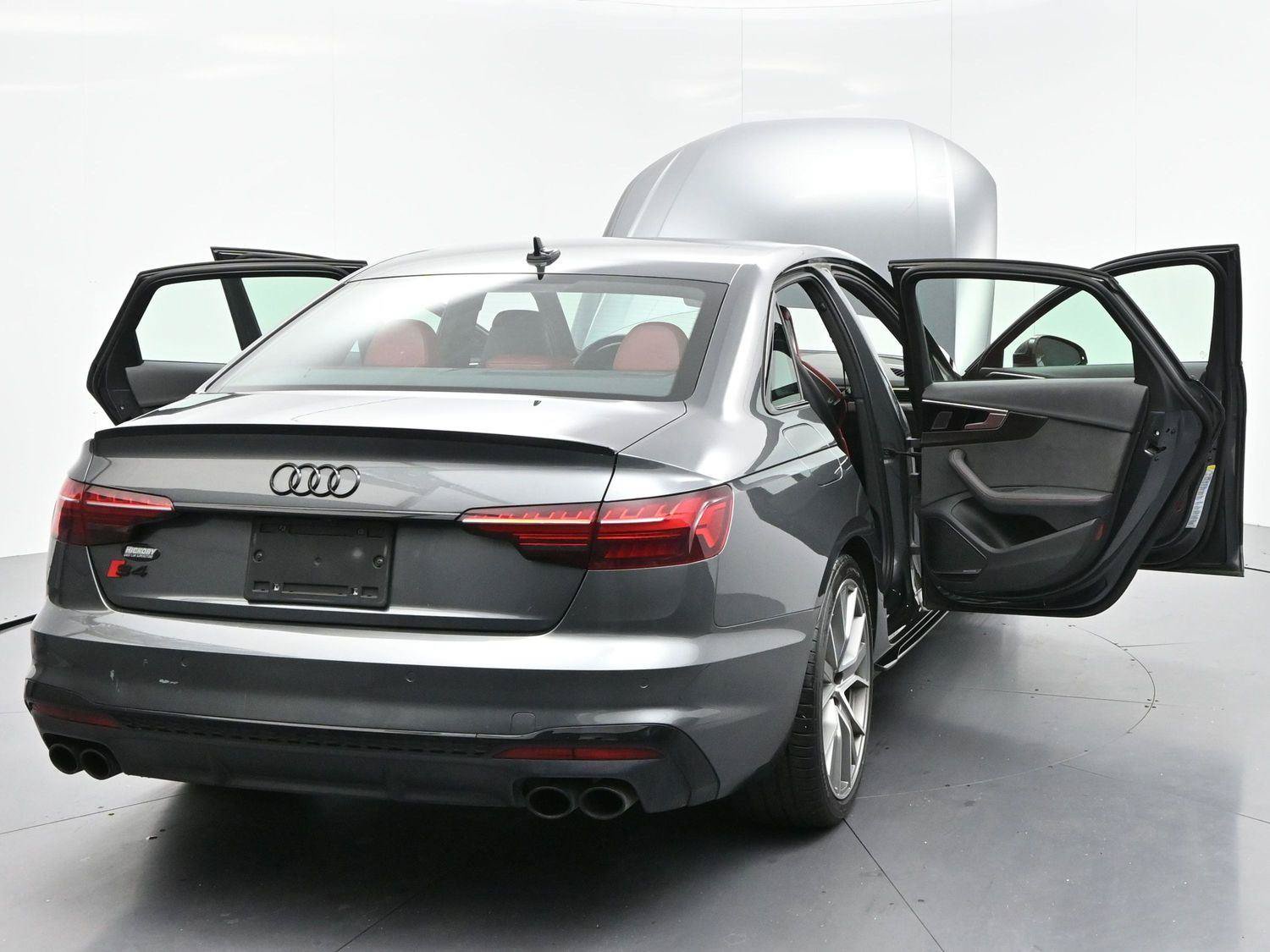 Used 2024 Audi S4 Premium Plus w/ Premium Plus Package AWD/4WD image 43