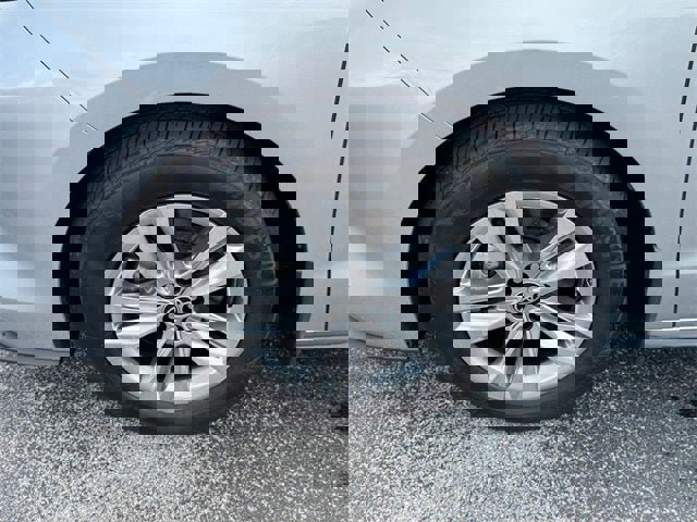 Certified 2024 Toyota Sienna Limited image 13