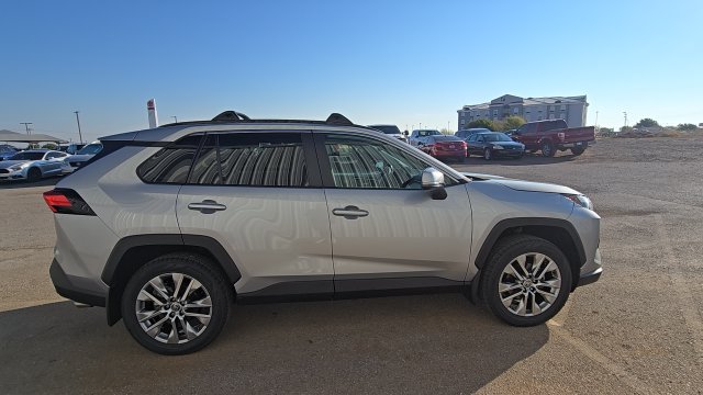 Used 2024 Toyota RAV4 XLE Premium w/ Weather Package FWD image 6