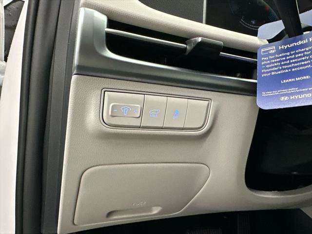 New 2026 Hyundai Tucson SEL FWD image 32