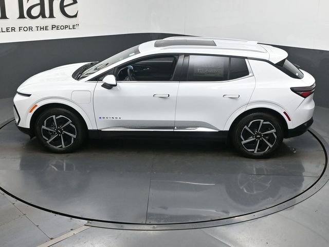 New 2025 Chevrolet Equinox EV LT image 21