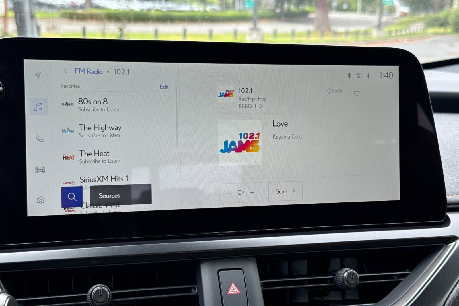 Used 2026 Lexus UX 300h AWD w/ Accessory Package (P1) image 24