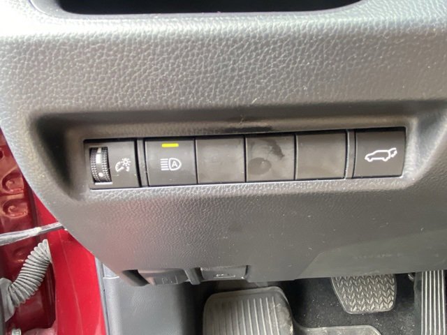 Used 2022 Toyota RAV4 XLE image 14