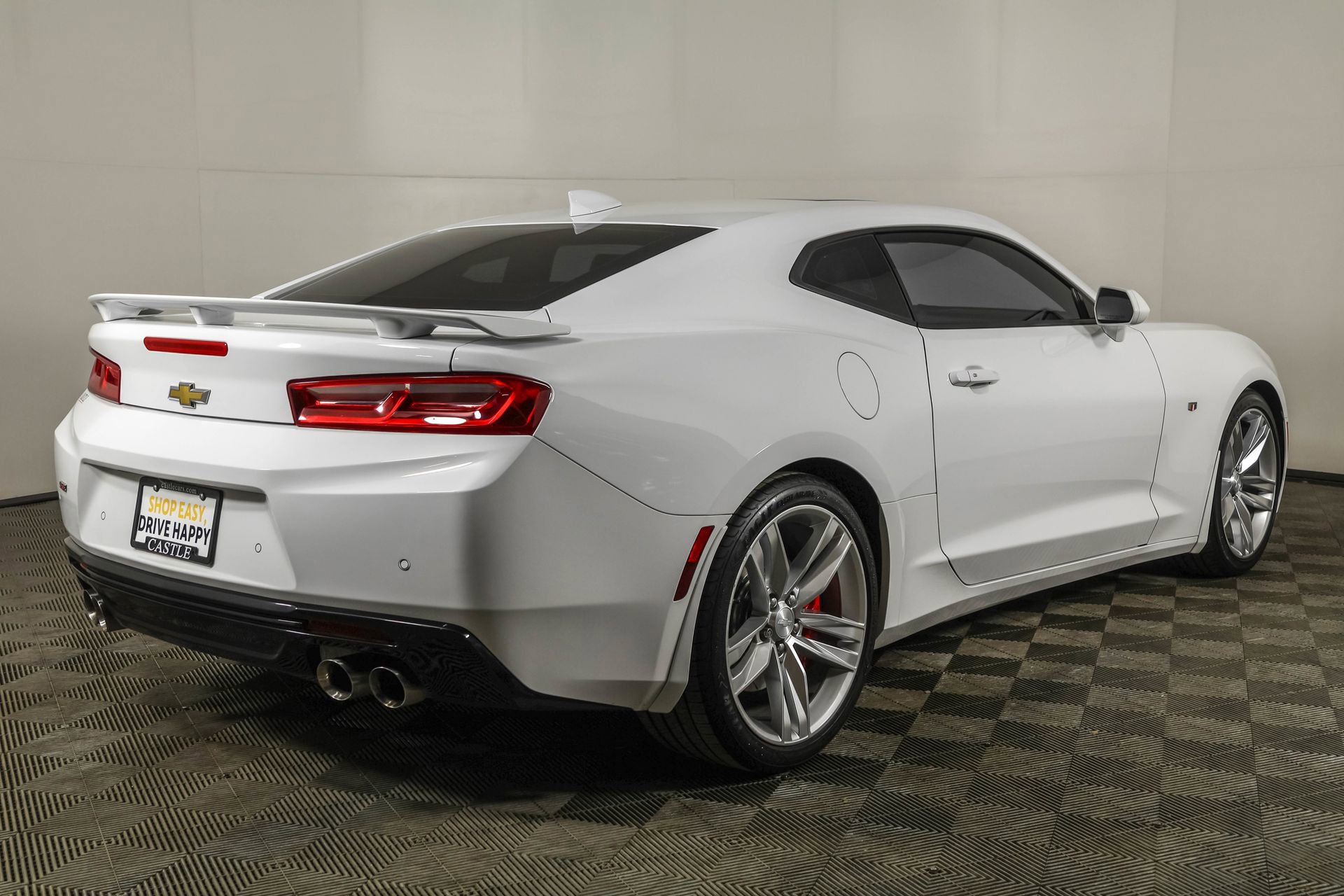 Used 2018 Chevrolet Camaro SS image 18