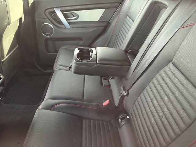 Used 2021 Land Rover Discovery Sport SE R-Dynamic image 7