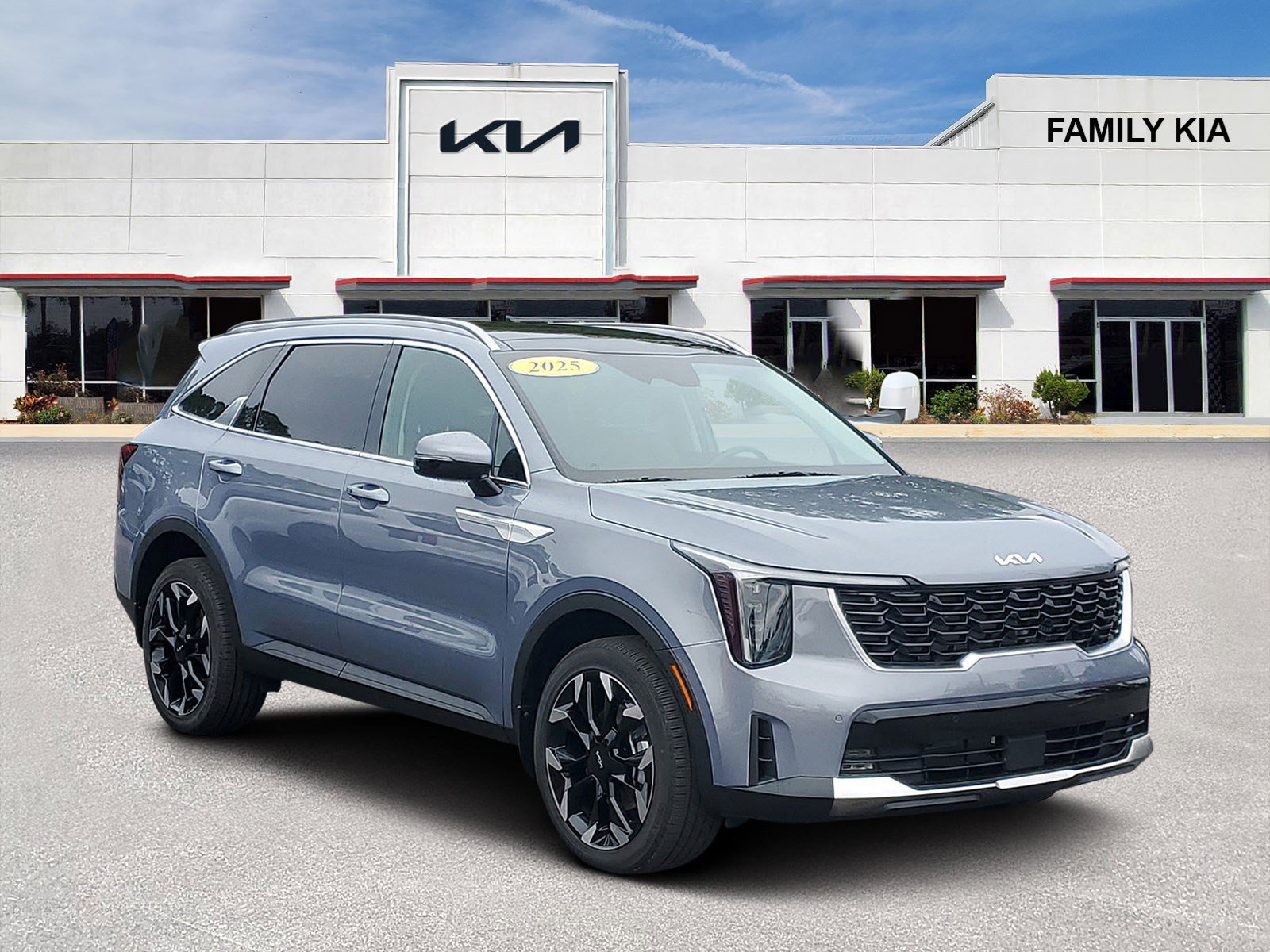 Certified 2025 Kia Sorento EX w/ Panoramic Sunroof Package image 1