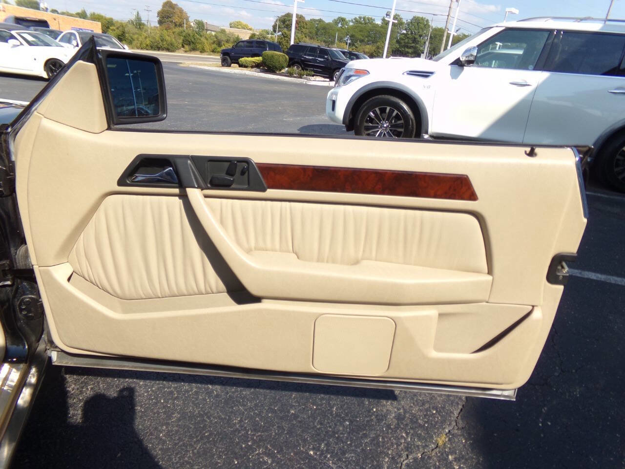 Used 1994 Mercedes-Benz E 320 Convertible image 53