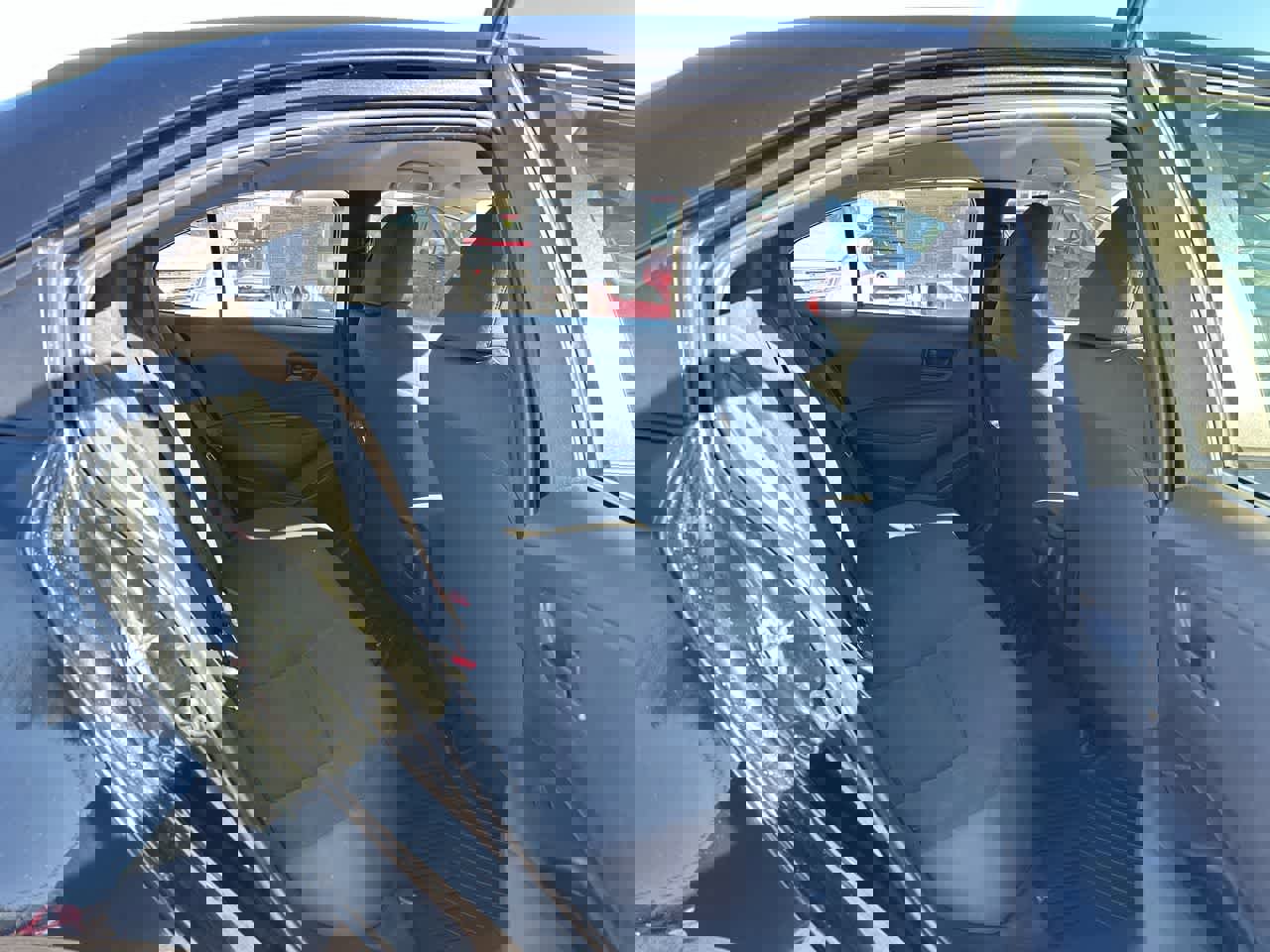 Used 2022 Toyota Corolla LE image 25