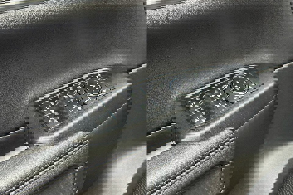 New 2025 Ford Ranger Lariat w/ Black Appearance Package image 22