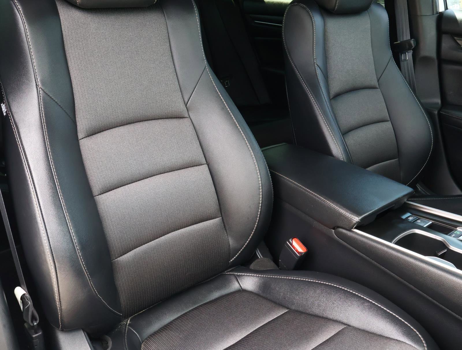 Used 2020 Honda Accord Sport image 15